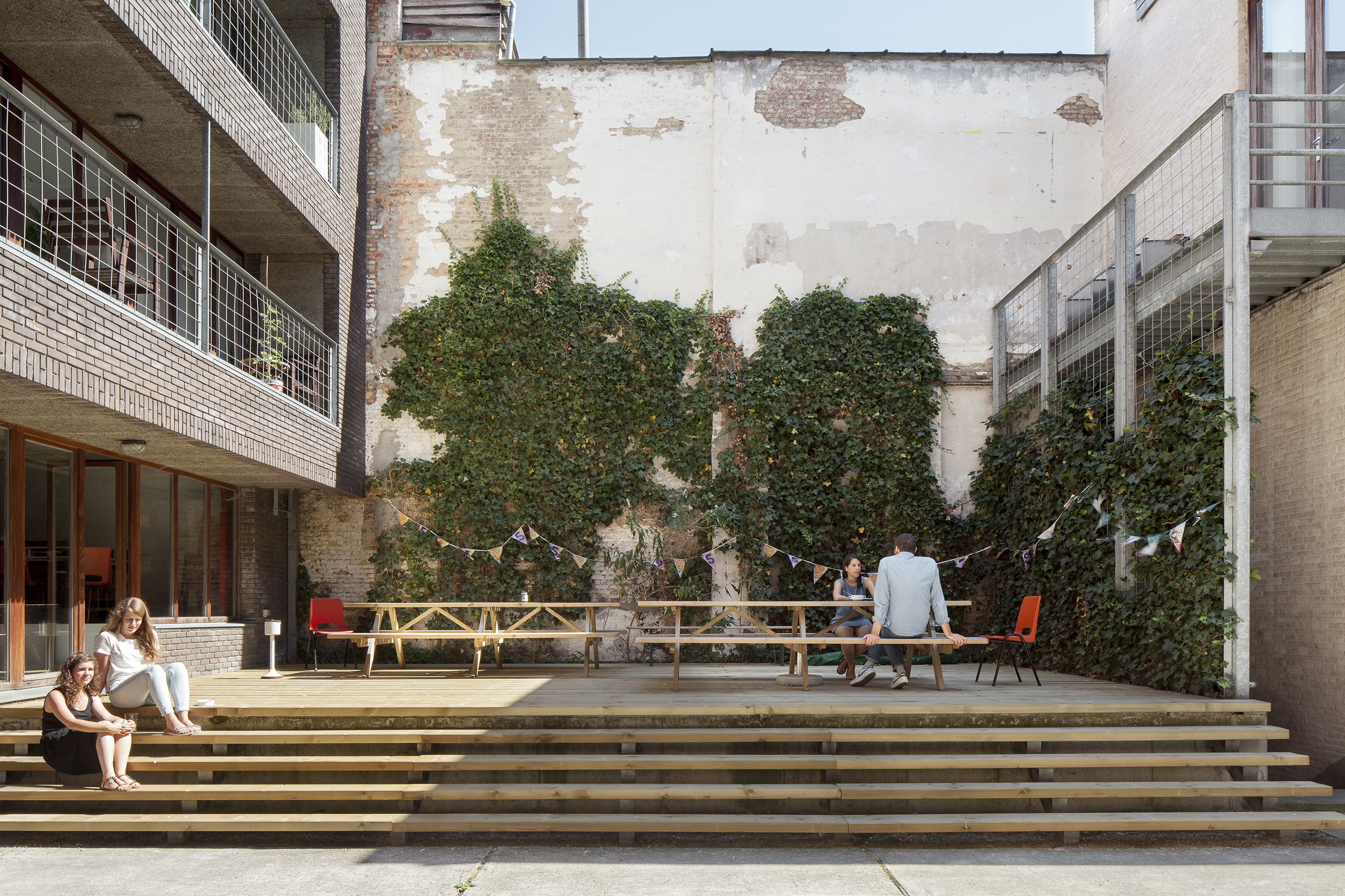 Anyplace copyright Ilse Liekens 08