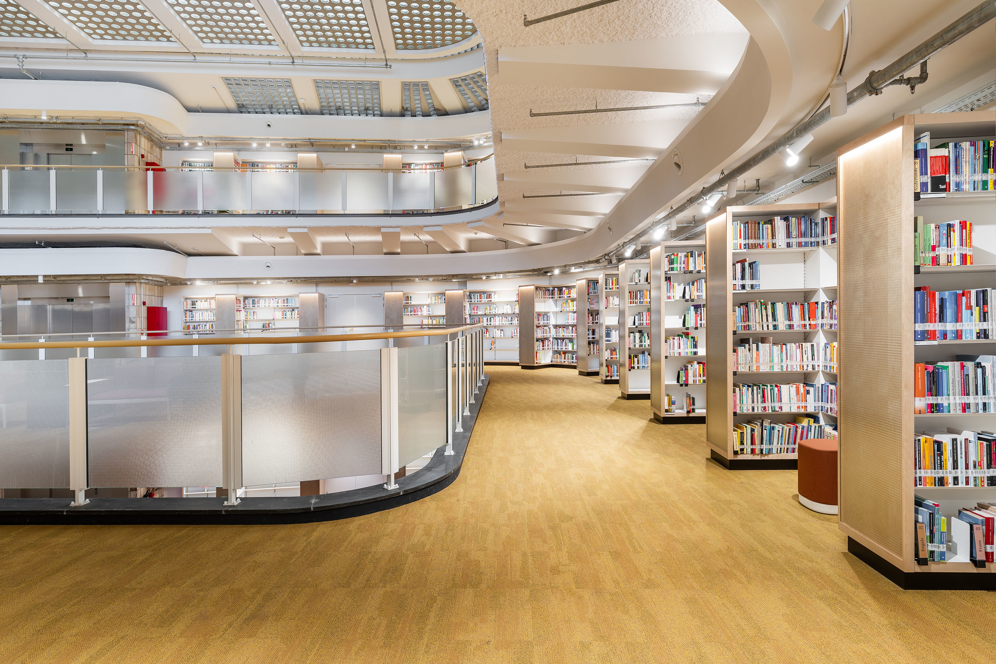 LOW LUCID B architecten KUL Jezusstraat B 016