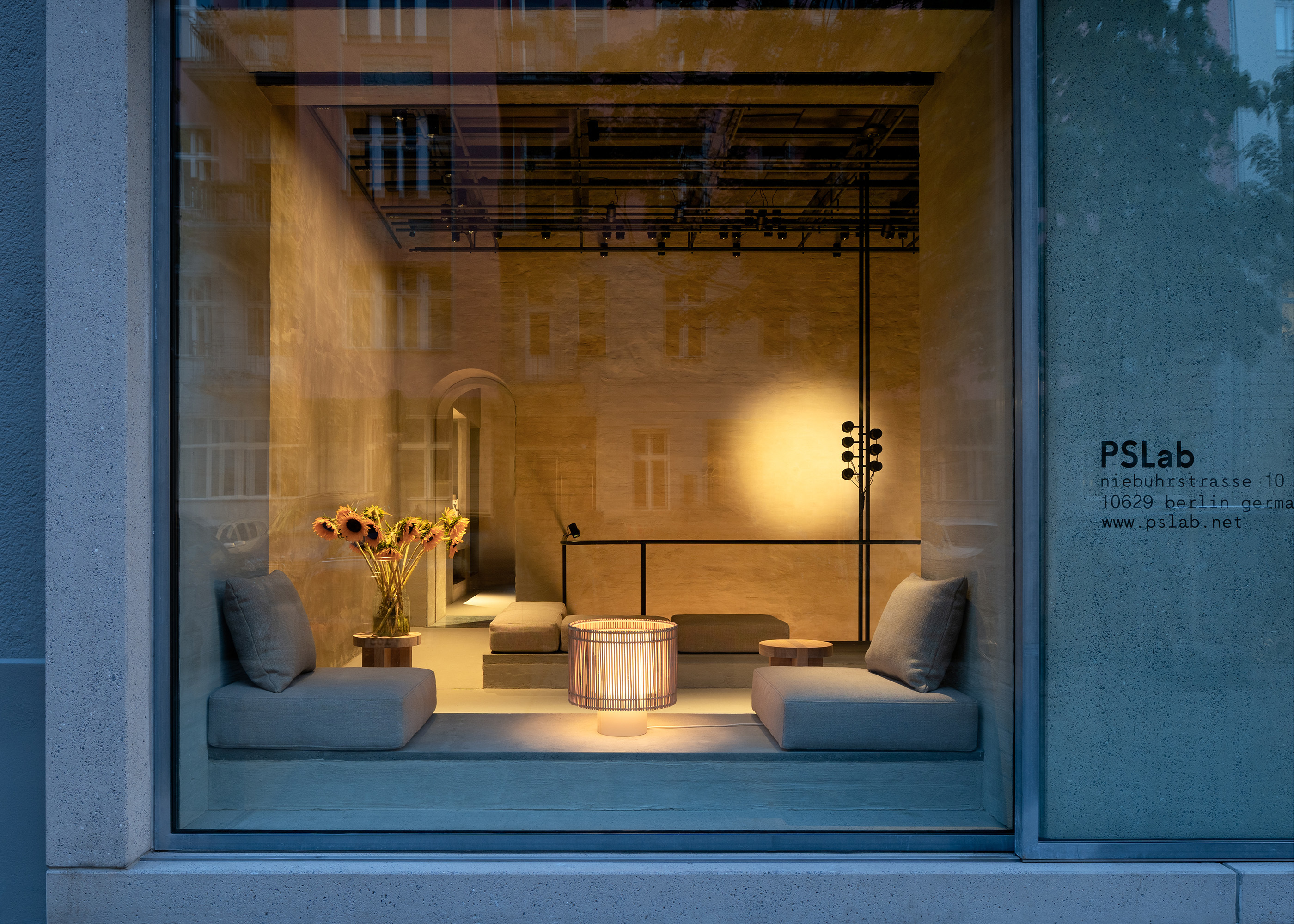 PS Lab Berlin Exterior Night 3