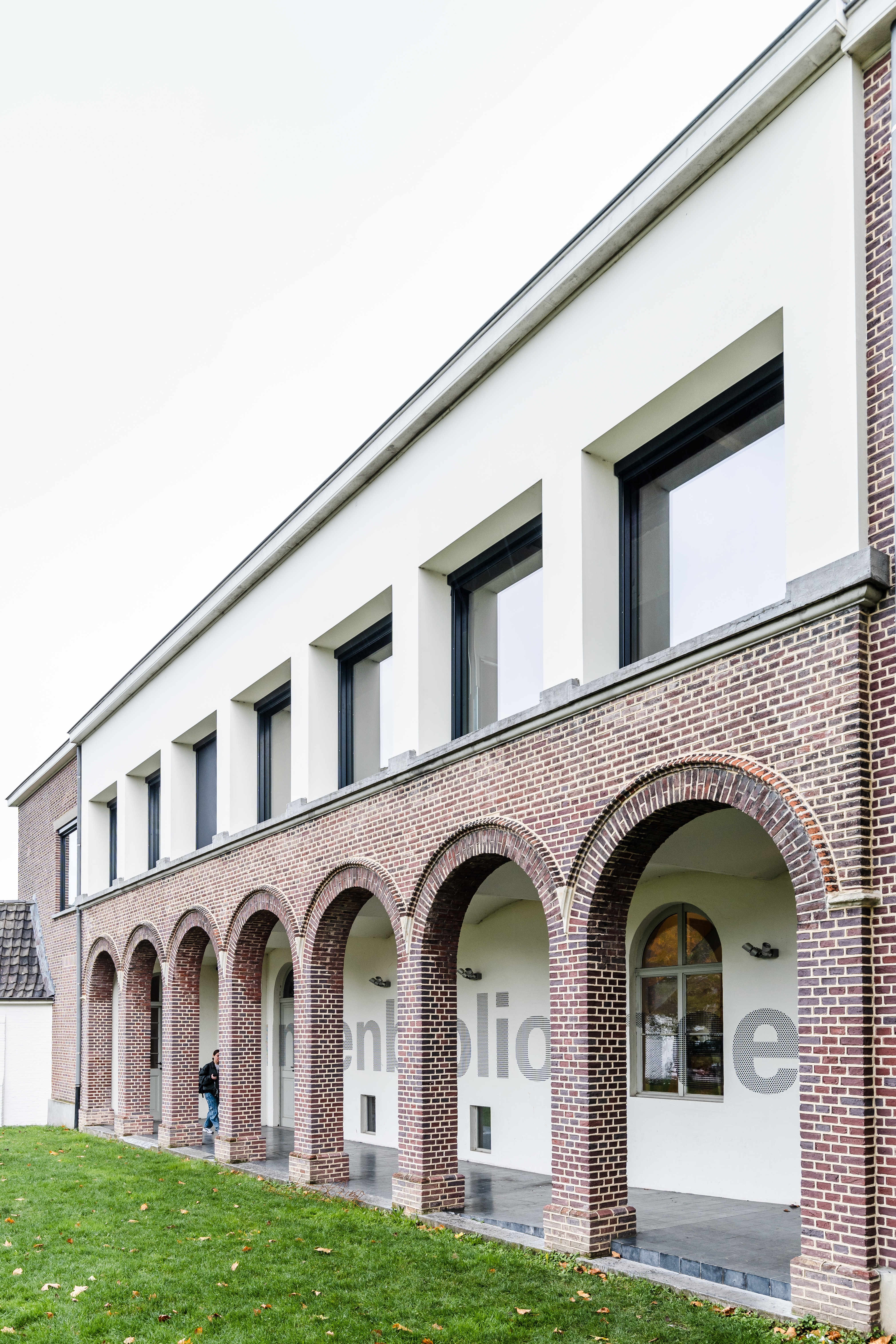 LUCID JUXTA kunstenbibliotheek 15