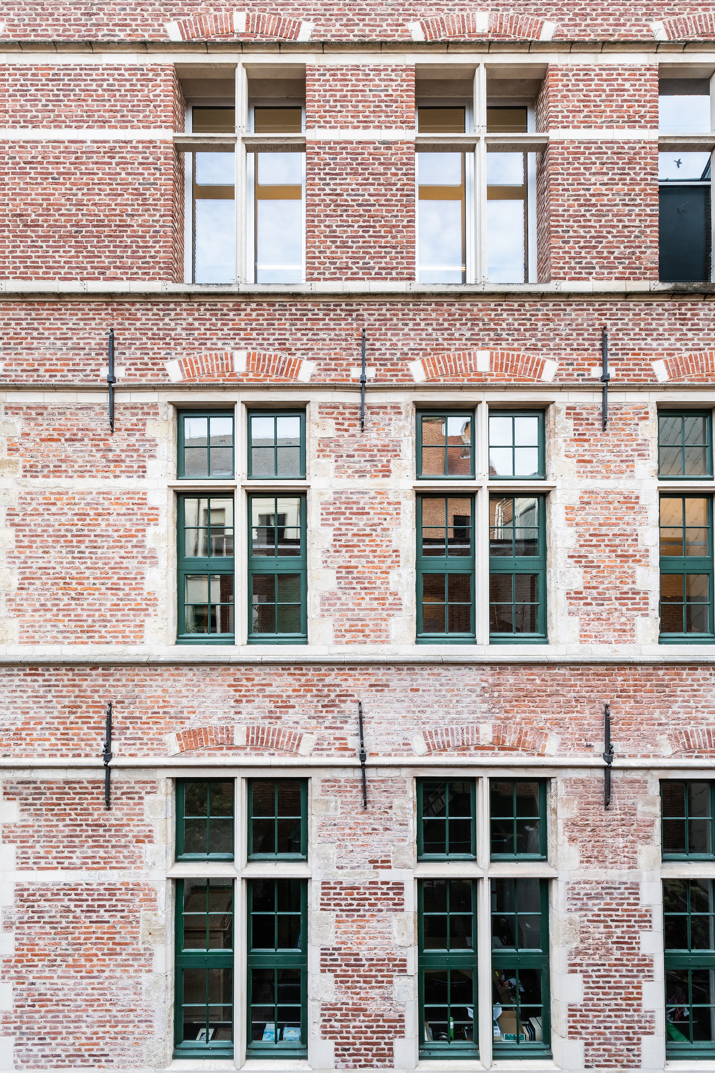 LUCID JUXTA rechtenfaculteit 31