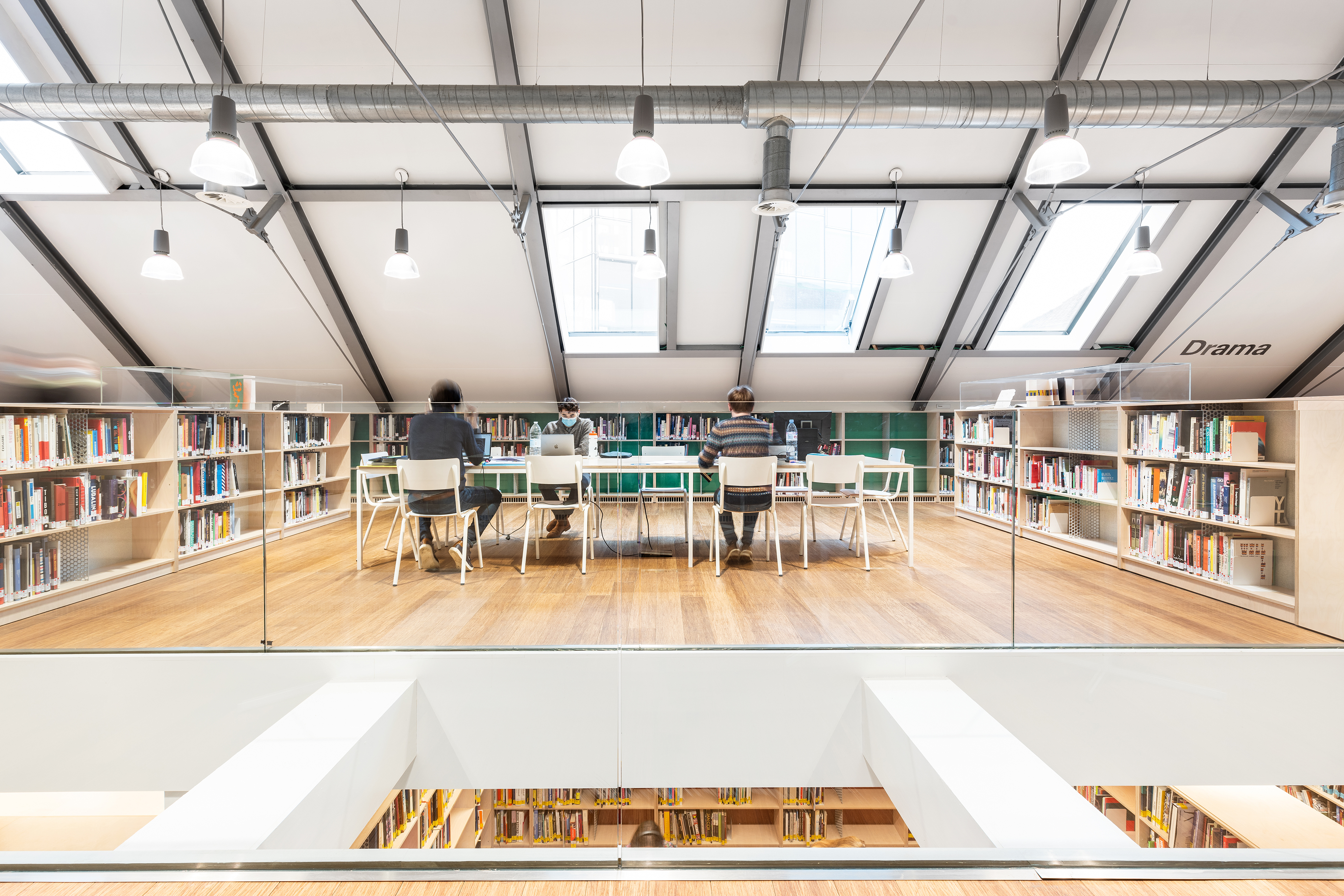 Lucid Met Zicht Op Zee KASK 16