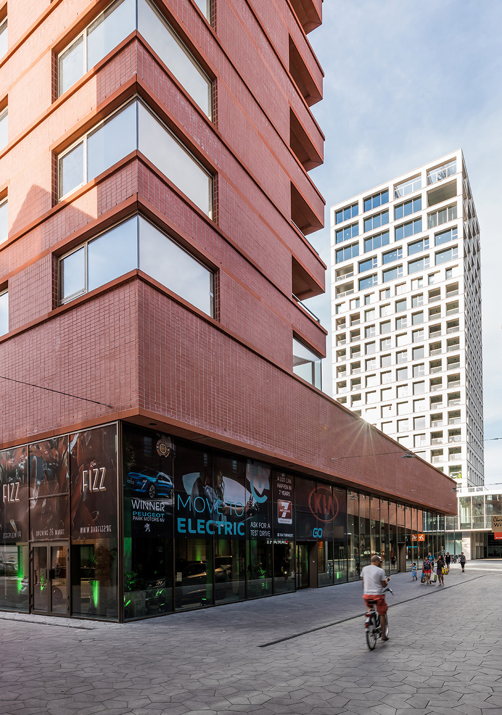 Lucid Turnova B 20 LOW