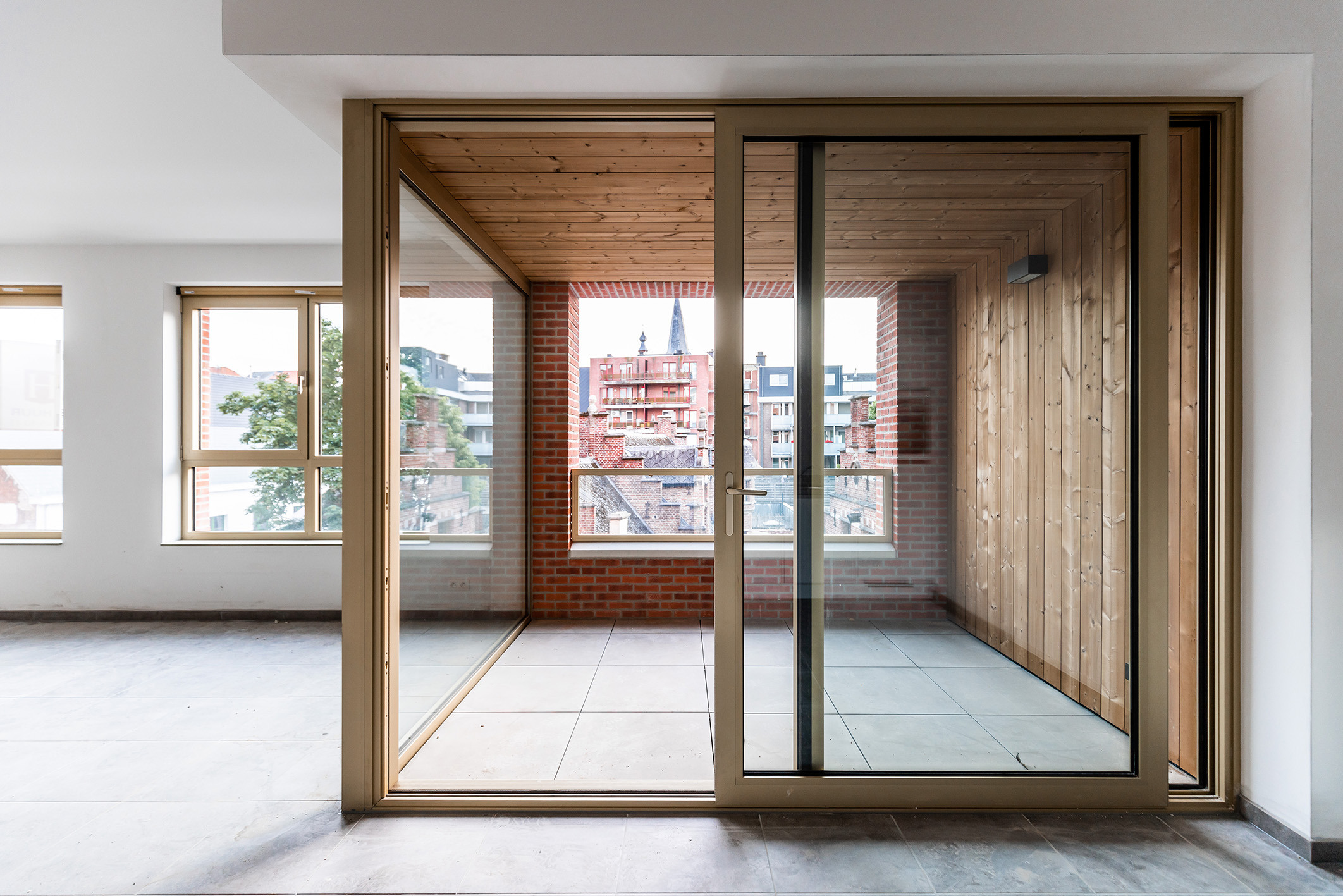 Lucid Turnova Schakel B 36 LOW