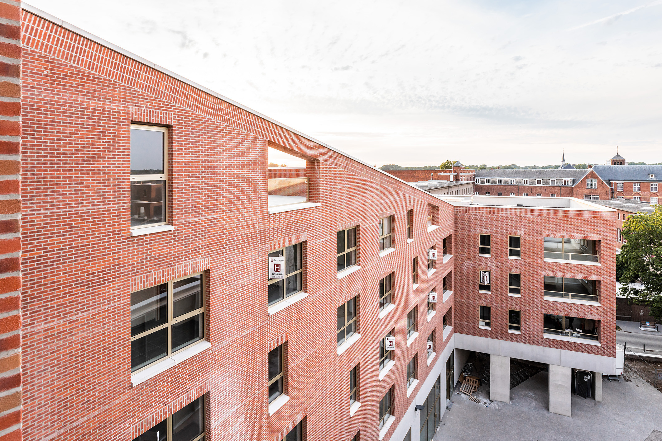 Lucid Turnova Schakel B 38 LOW