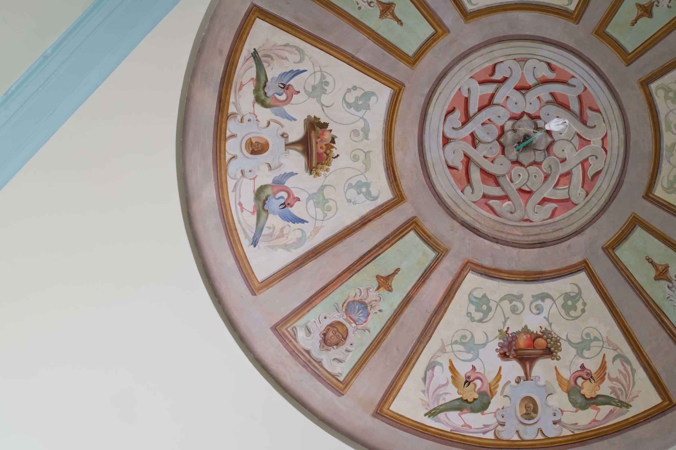 04 Huis Voortmancfc Lama detail schilderwerken traphal na werken