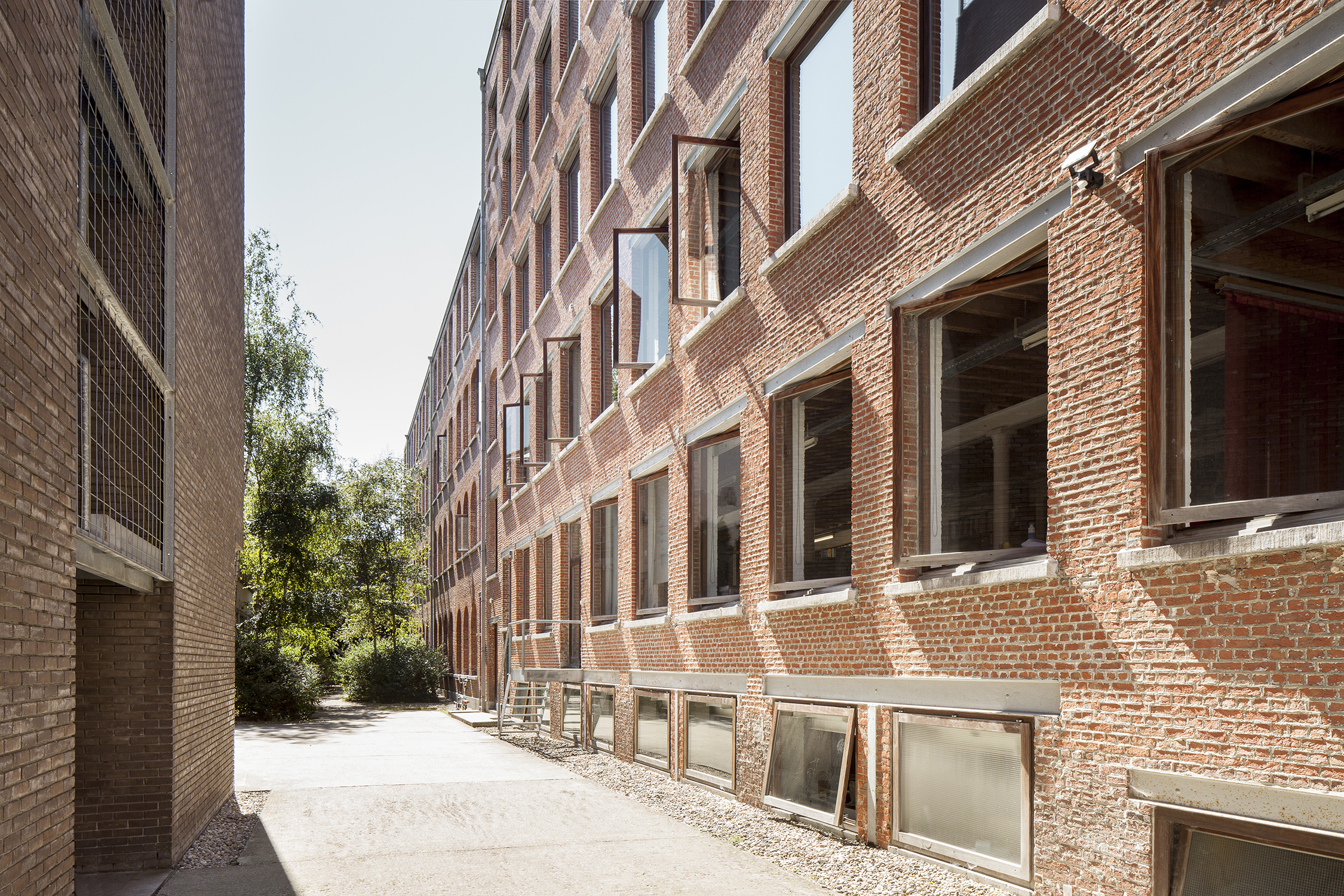 Anyplace Copyright Ilse Liekens 02