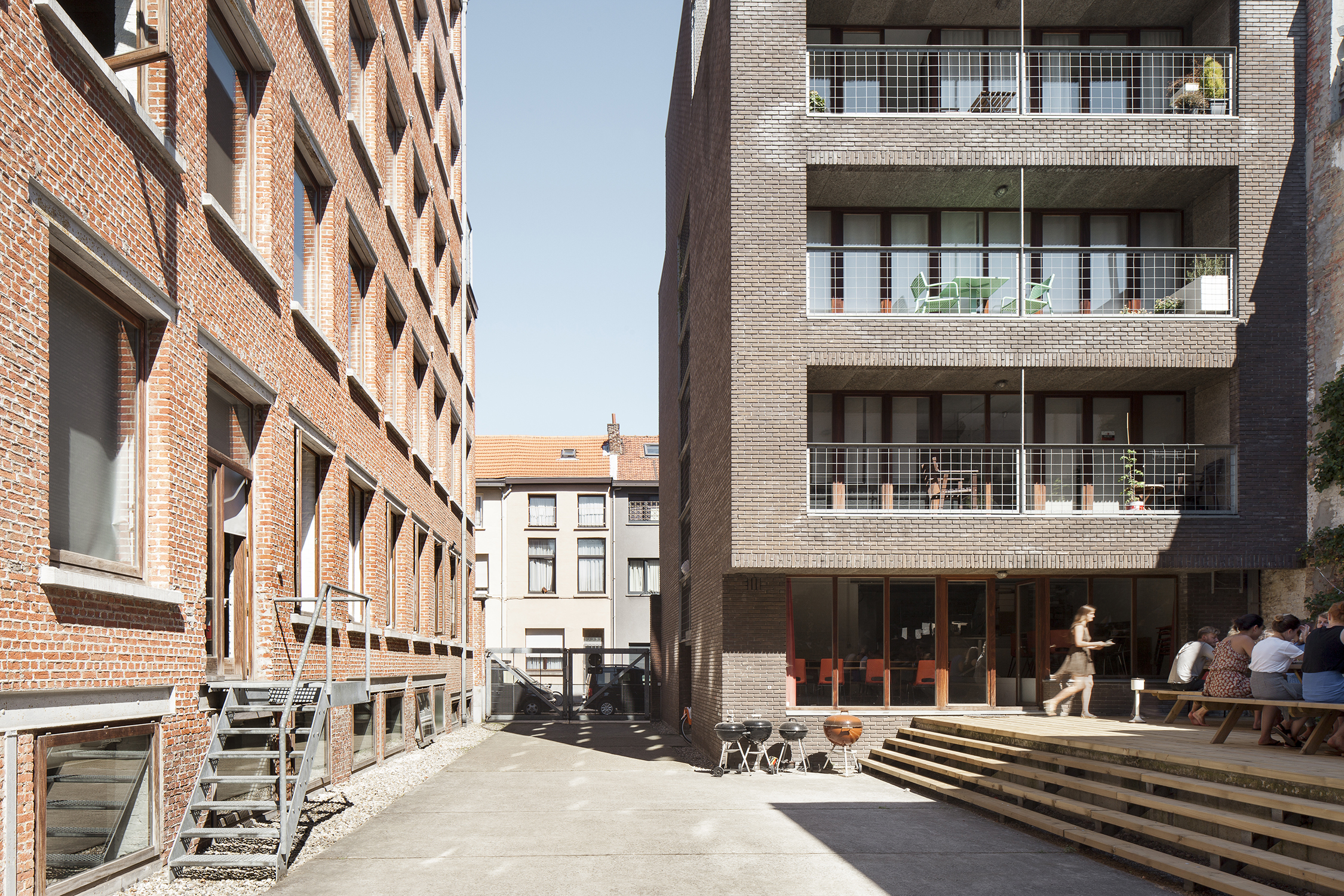 Anyplace Copyright Ilse Liekens 05