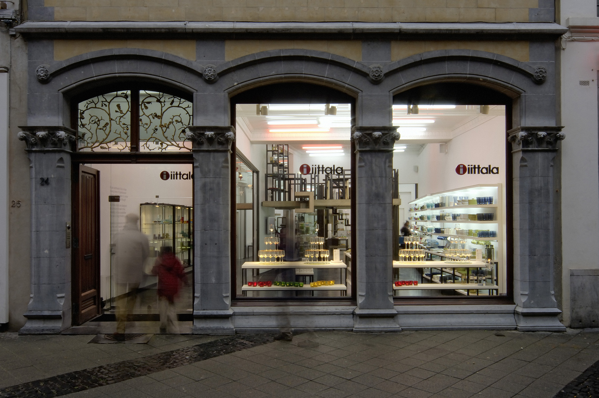 IittalaAntwerpen DeBacker 3