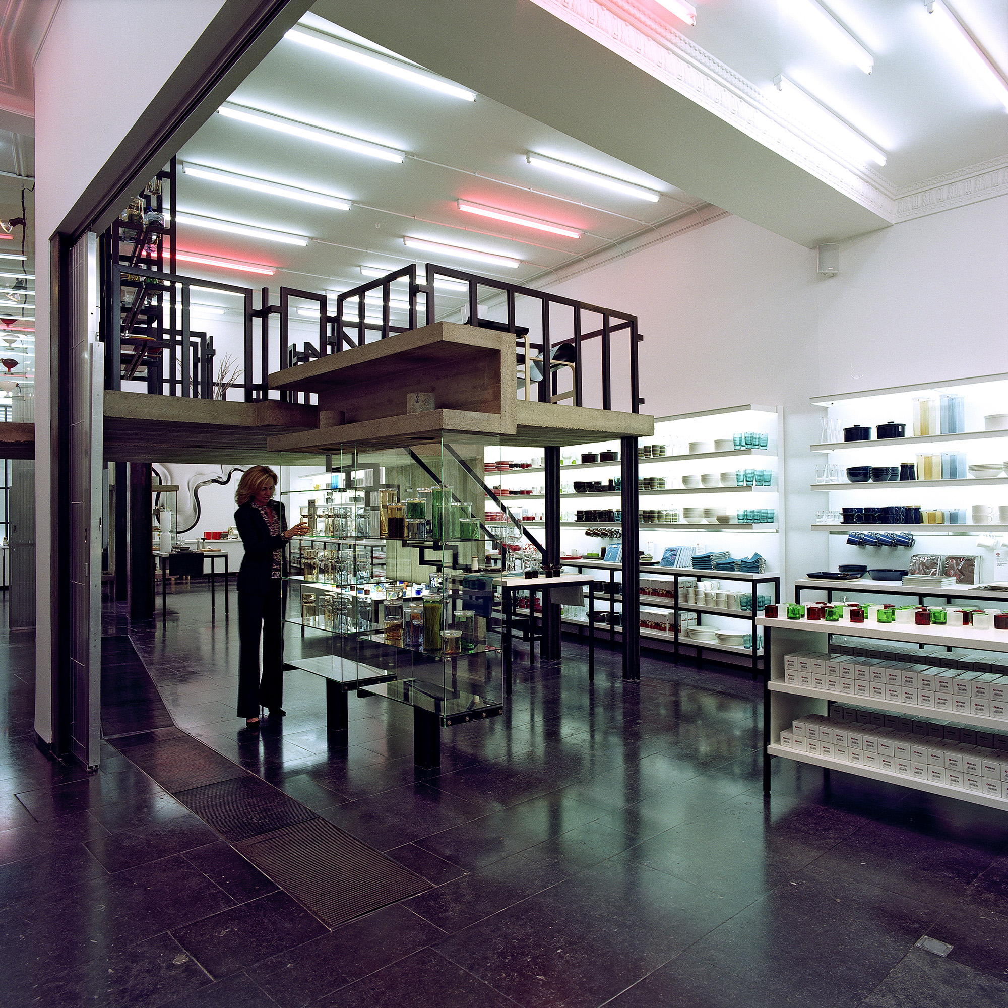 IittalaAntwerpen DeBacker 1