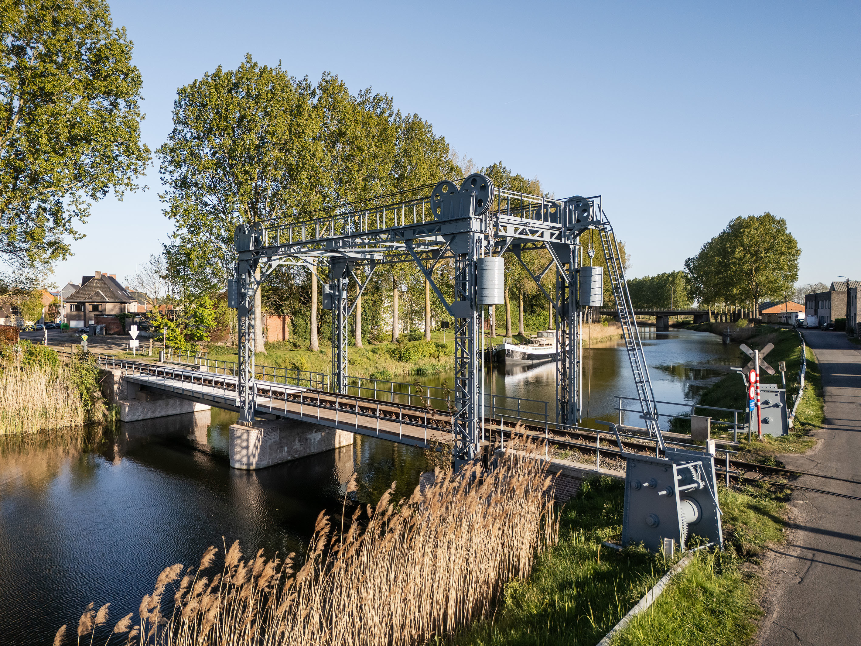 LOW LUCID B Juxta Brug Balgerhoeke 01