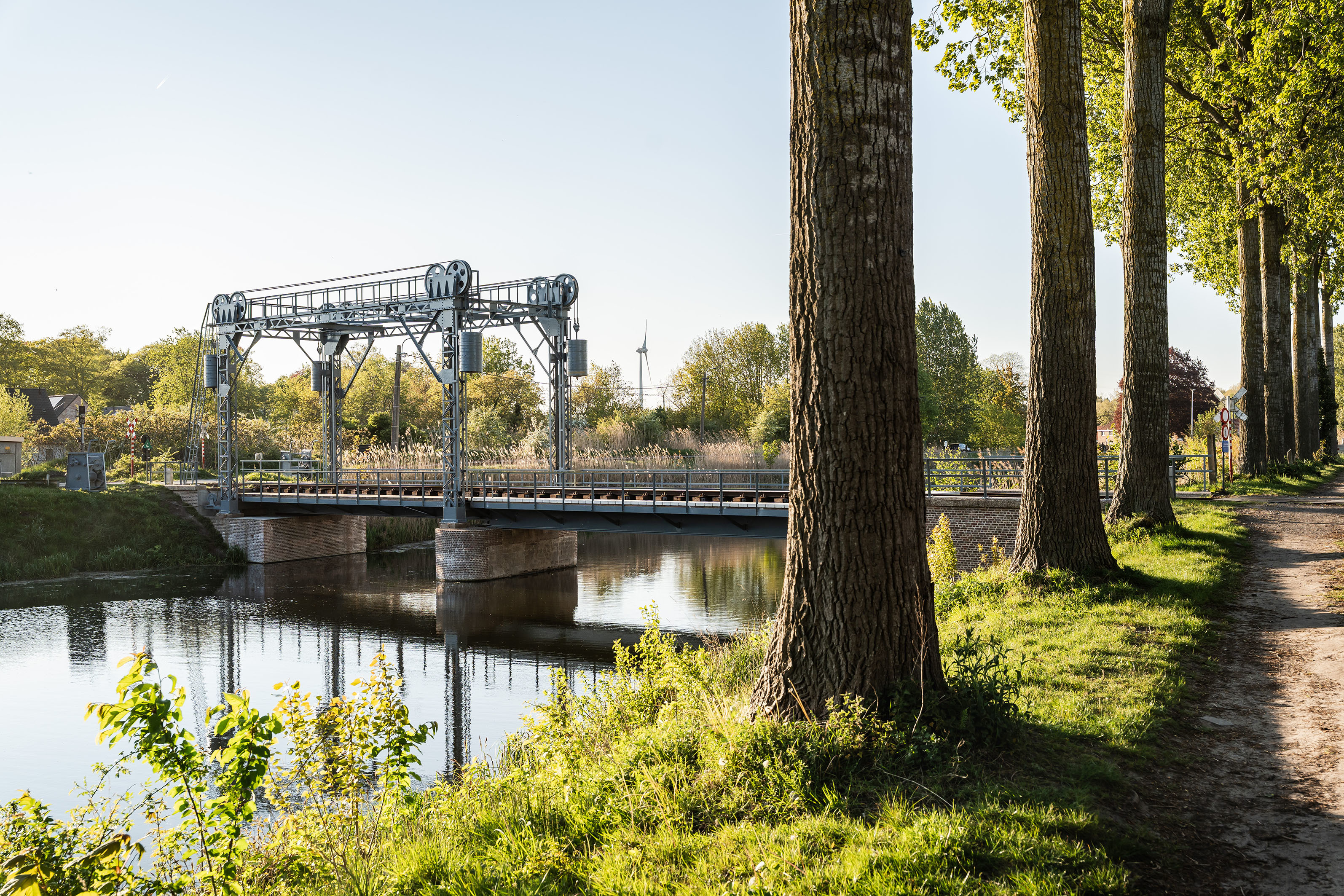 LOW LUCID B Juxta Brug Balgerhoeke 18