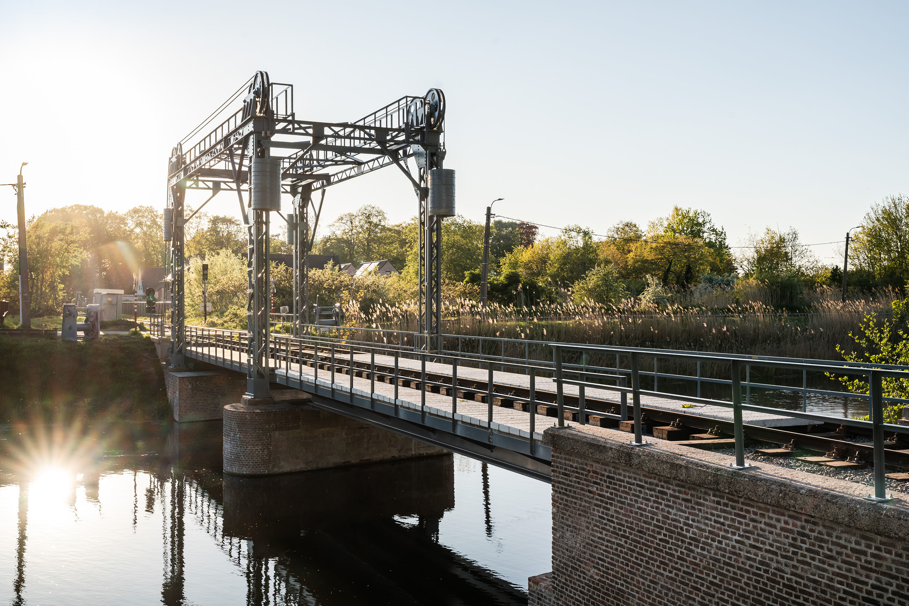 LOW LUCID B Juxta Brug Balgerhoeke 19