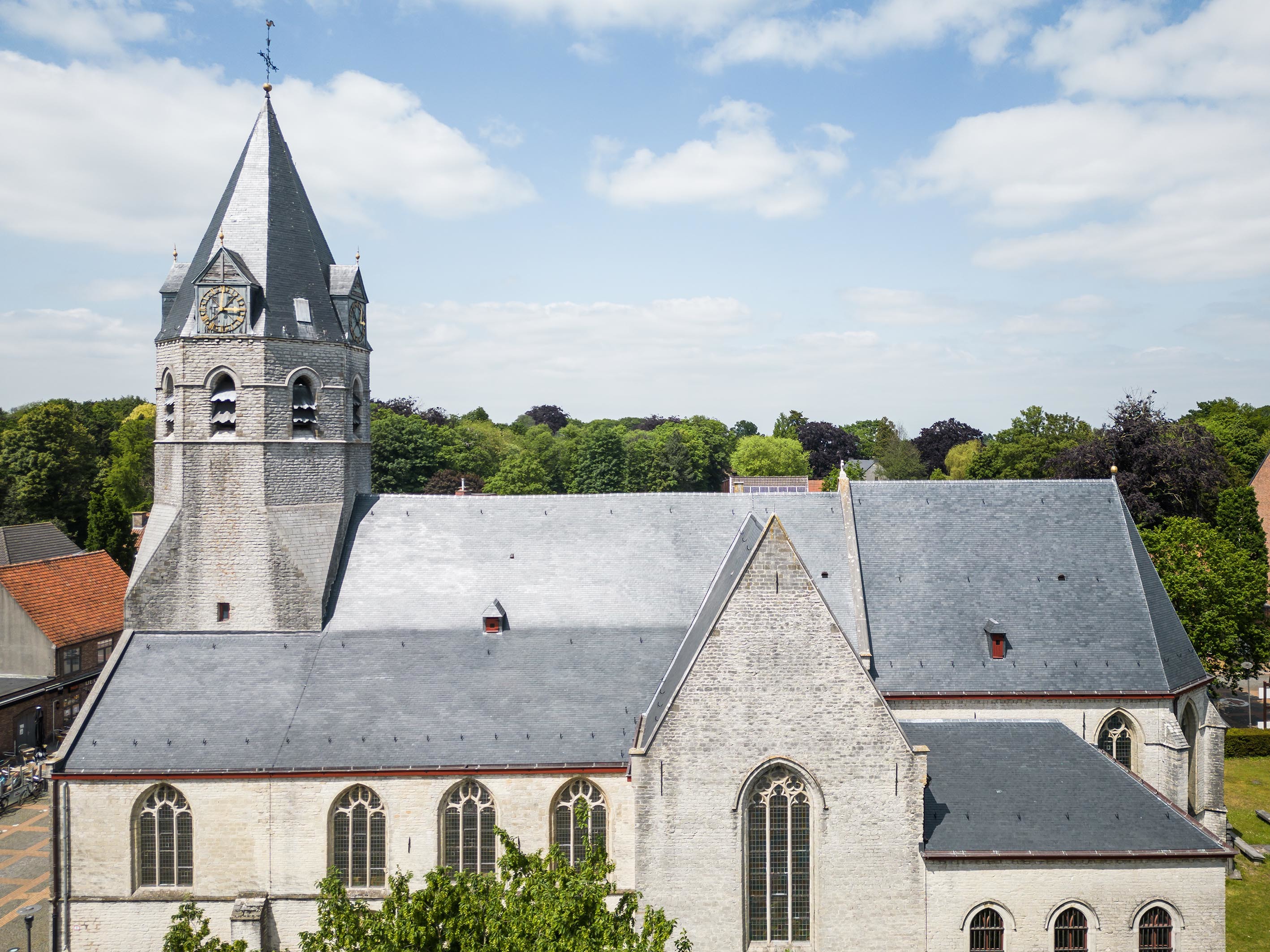 LOW LUCID B Juxta kerk Belsele 05