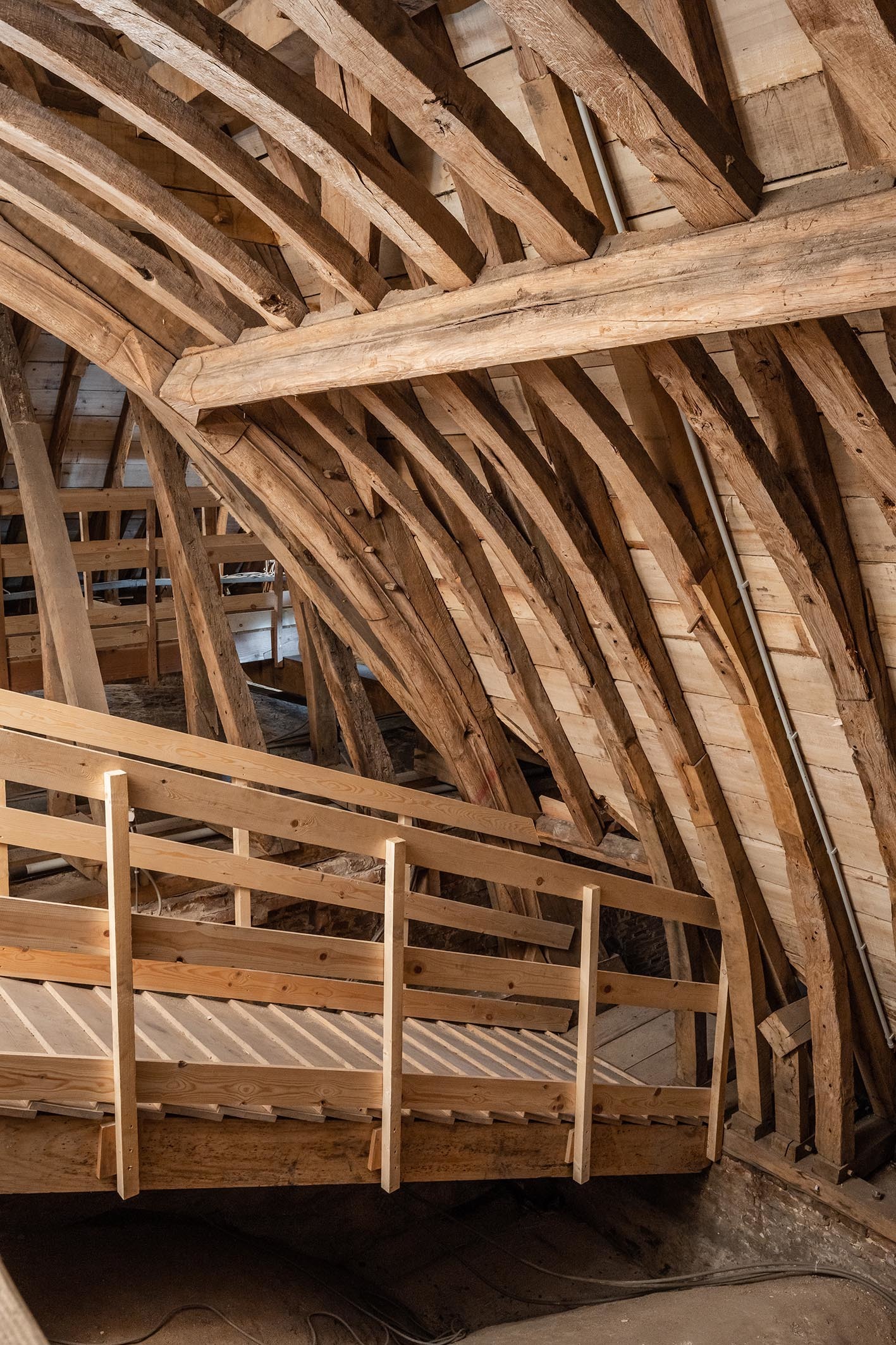 LOW LUCID B Juxta kerk Belsele 17