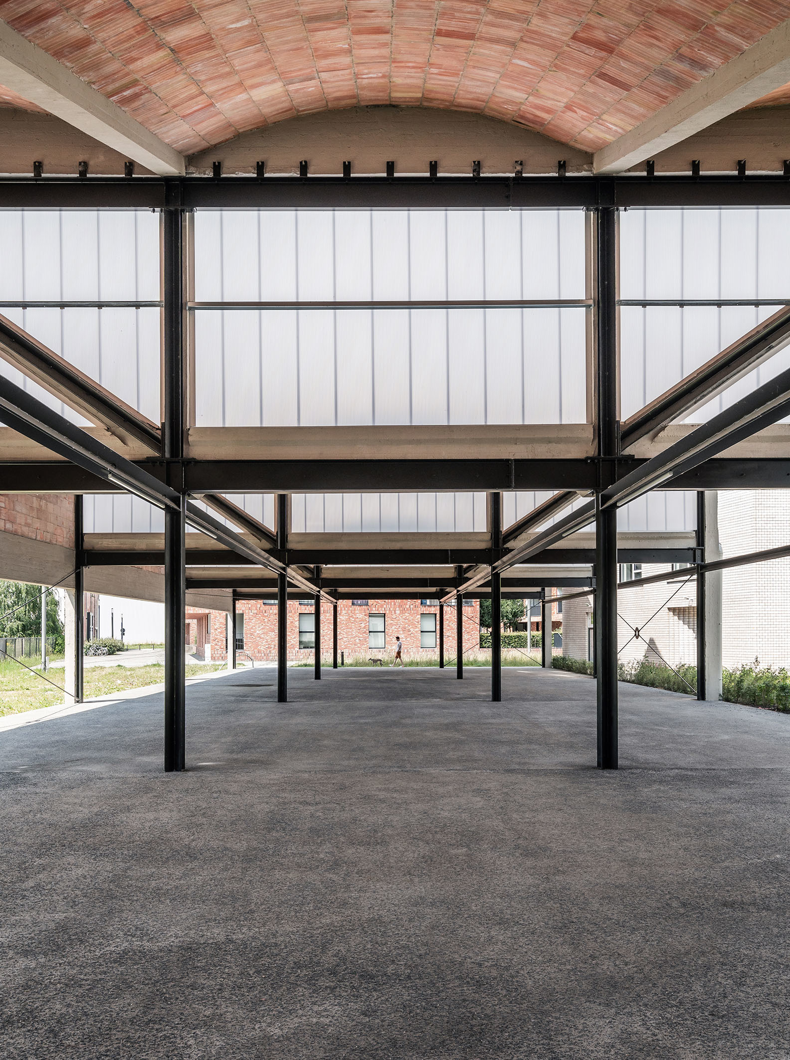 LOW LUCID B Juxta shedstructuur Aalst 05