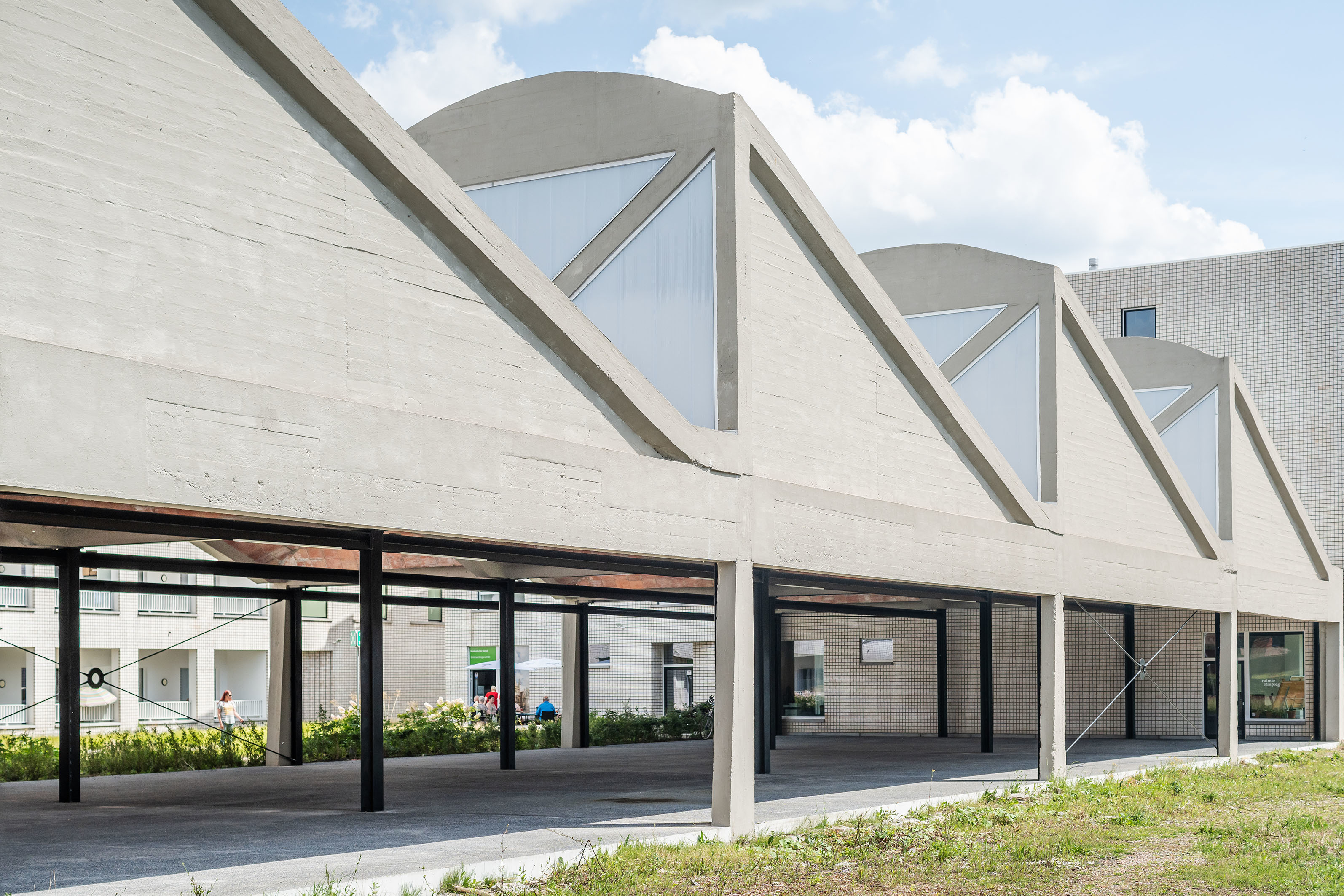 LOW LUCID B Juxta shedstructuur Aalst 16