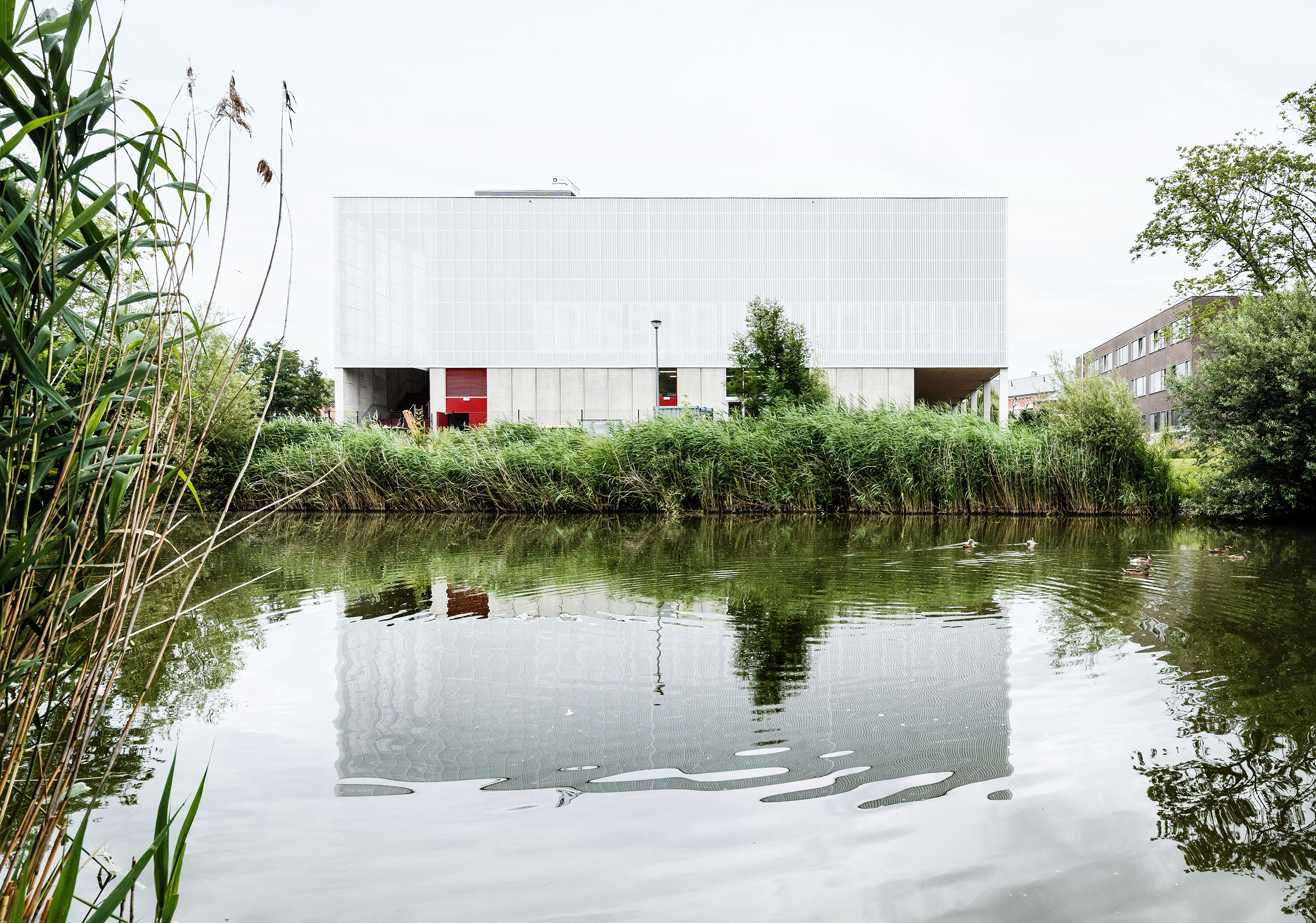 LOW LUCID B architecten Omgeving KT Adendermonde B02