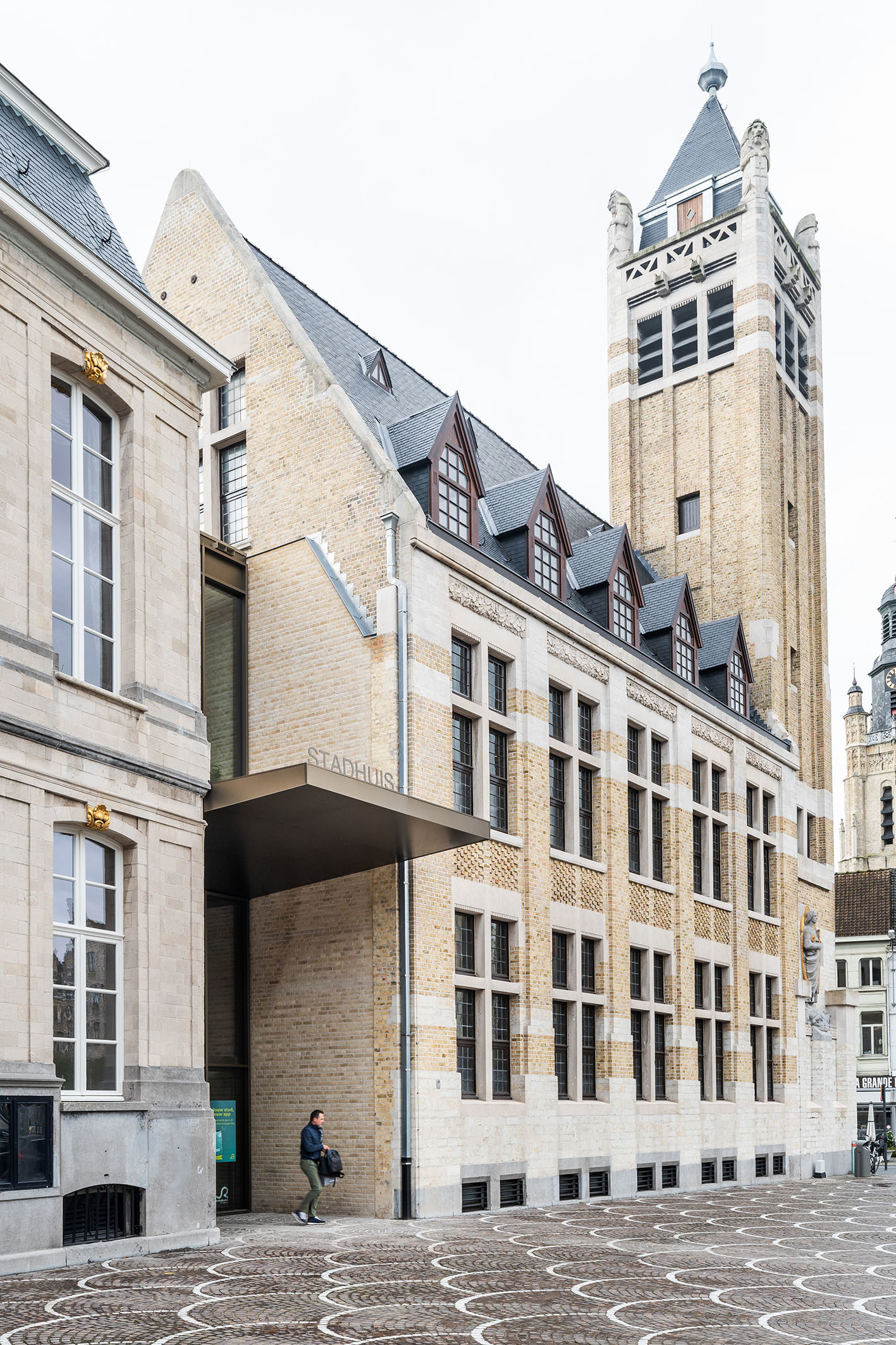 LOW LUCID B architecten Stadhuis Roeselare 07