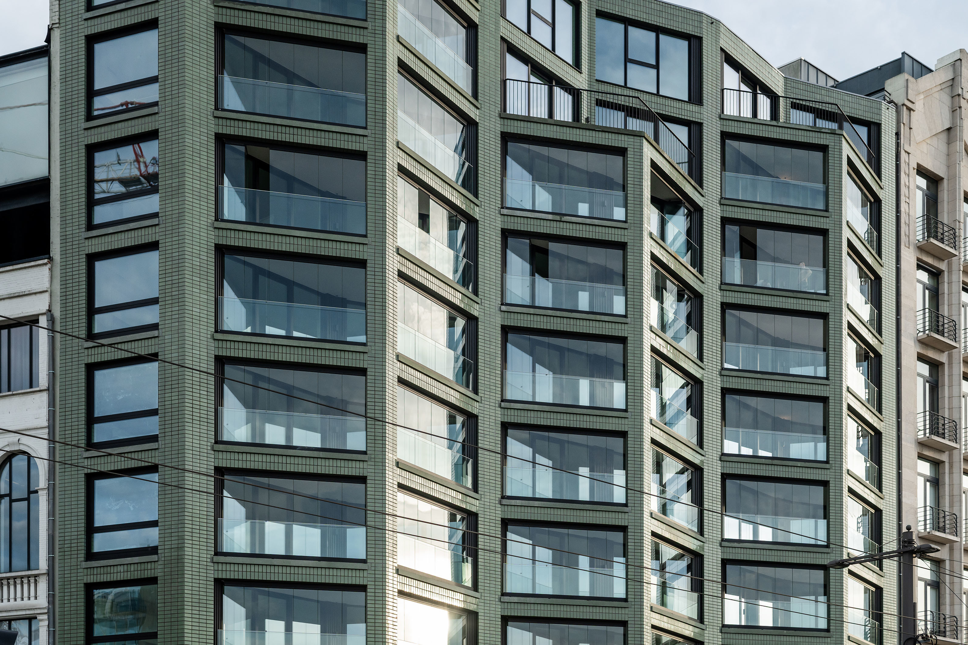 LOW LUCID B architecten Van Meterenkaai 05