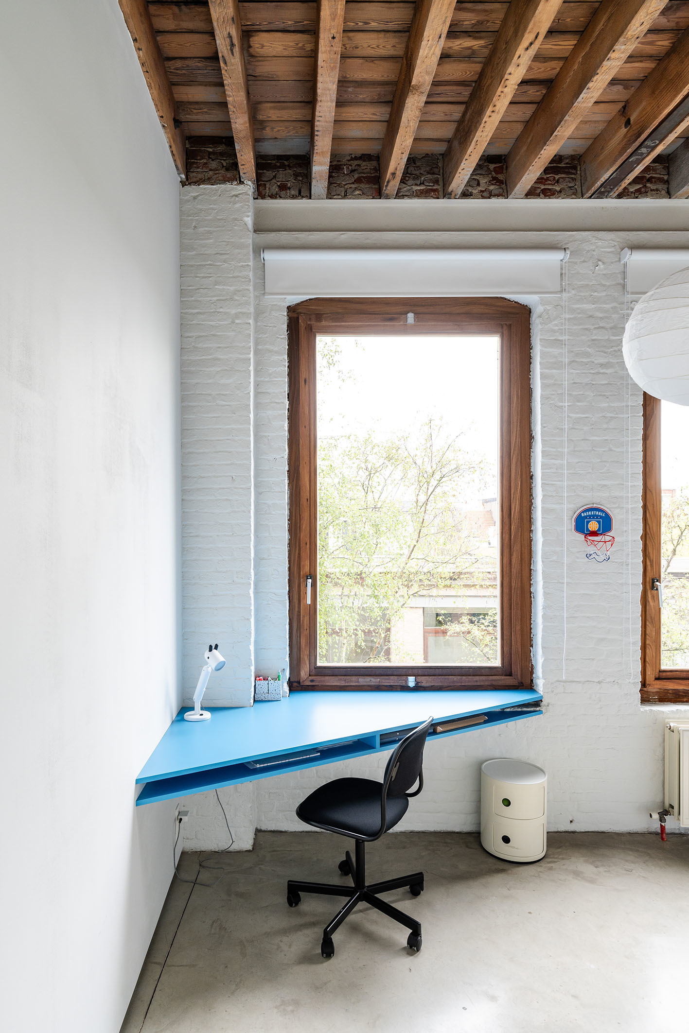 LOW LUCID B bis Anyplace 025