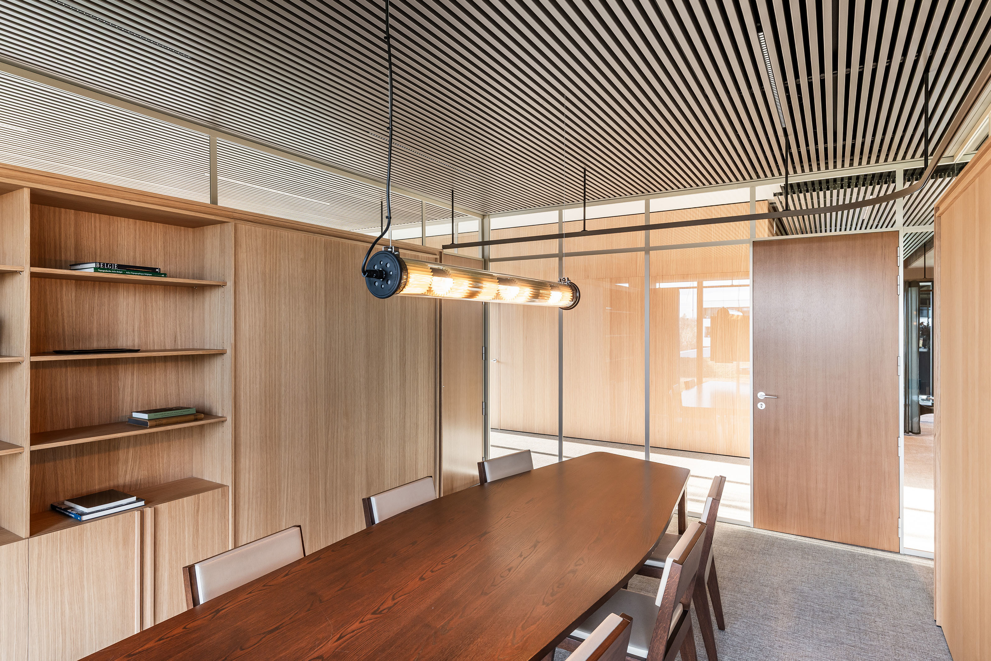 LOW LUCID B bis DKP 05