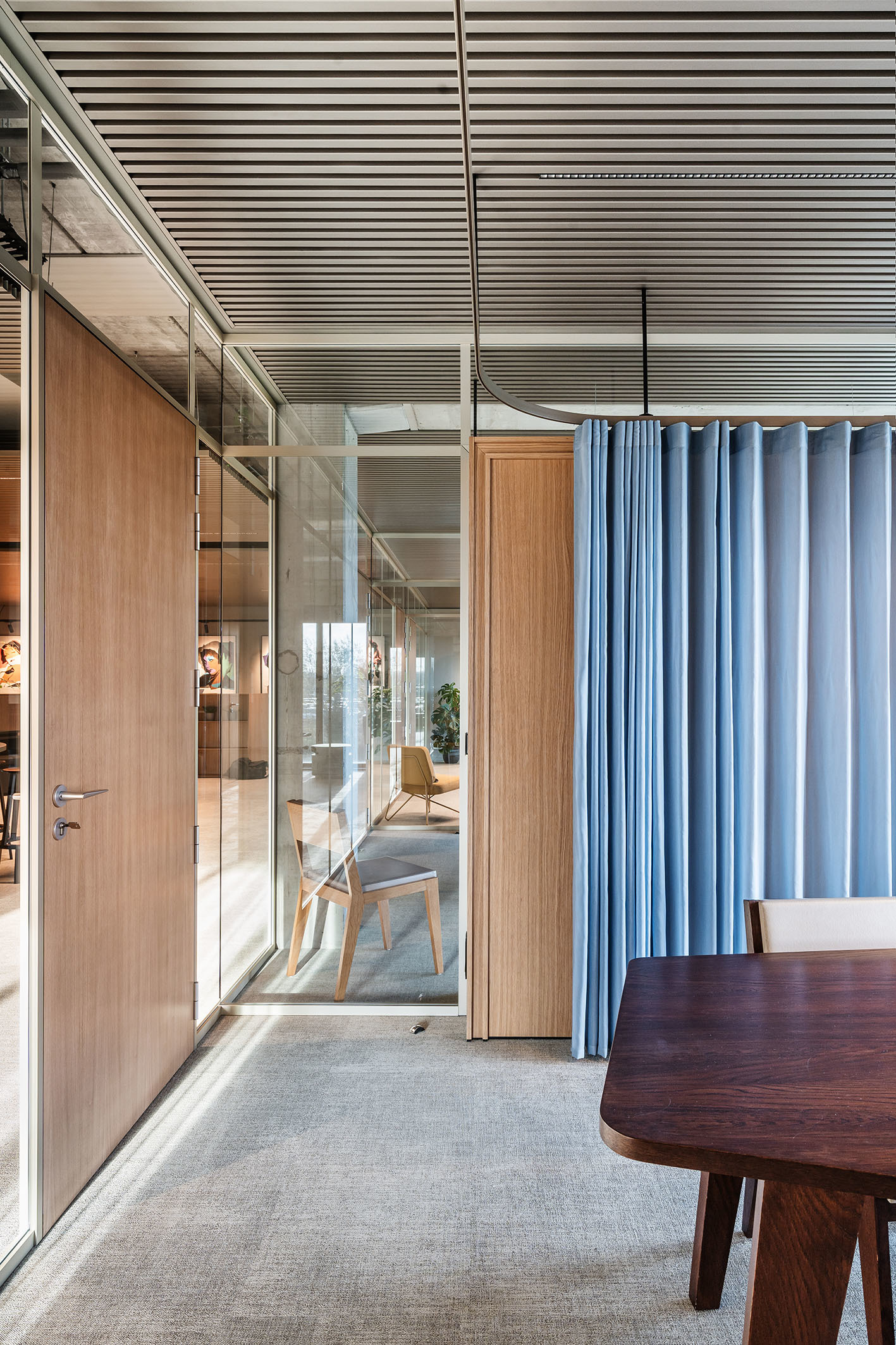 LOW LUCID B bis DKP 07