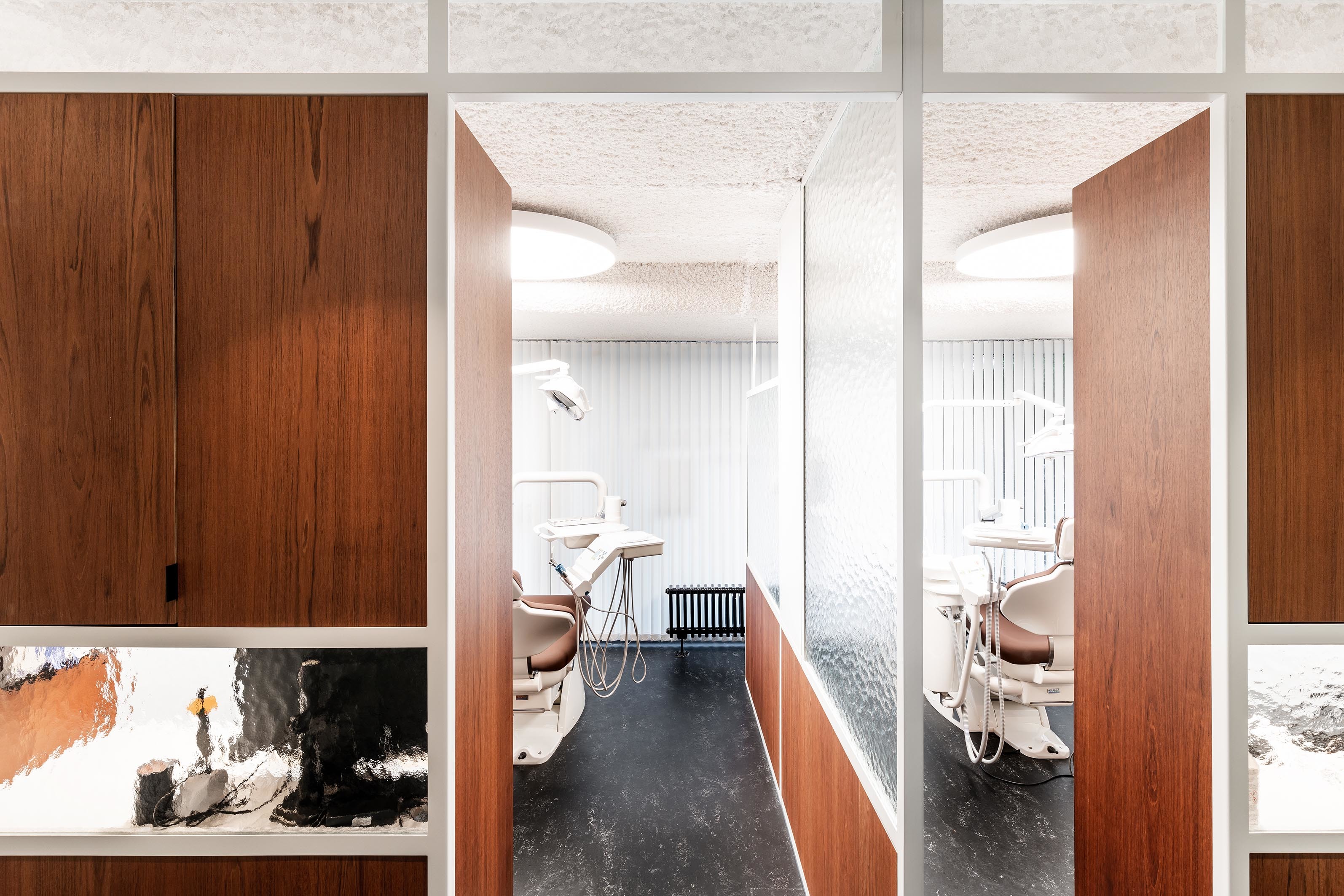 LOW LUCID B bis Dentisterie 12