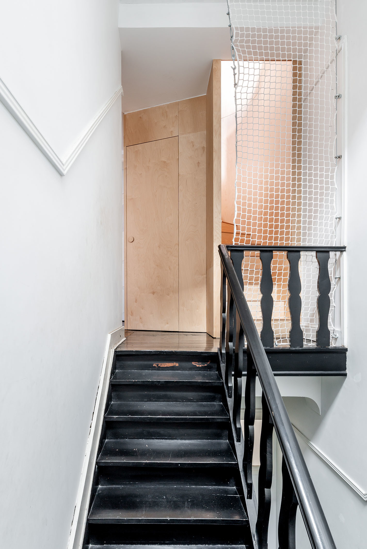 LOW LUCID B bis MB Schaarbeek 07