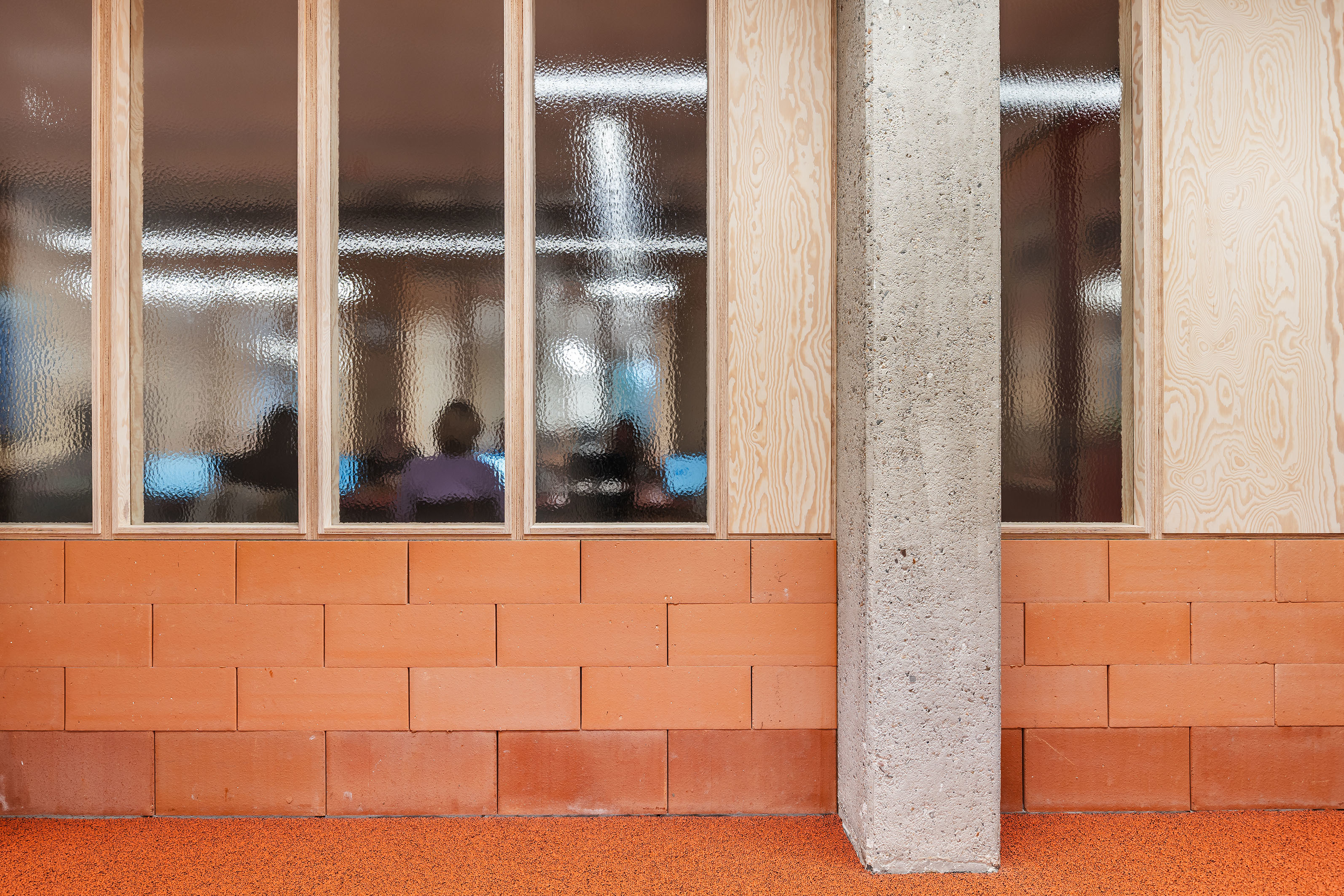 LOW LUCID B bis Pegode 07