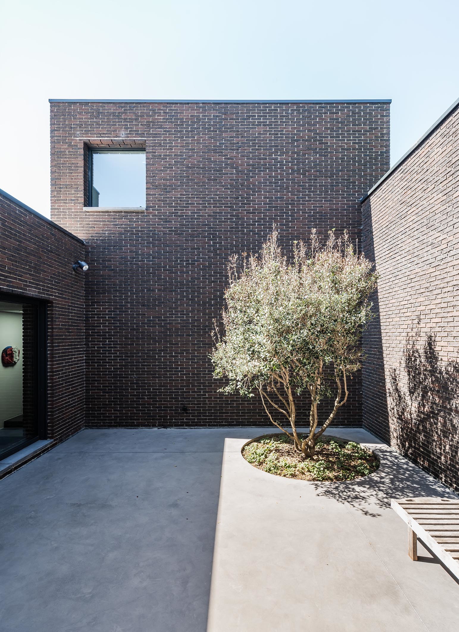 LOW LUCID B bis woning UV2 12