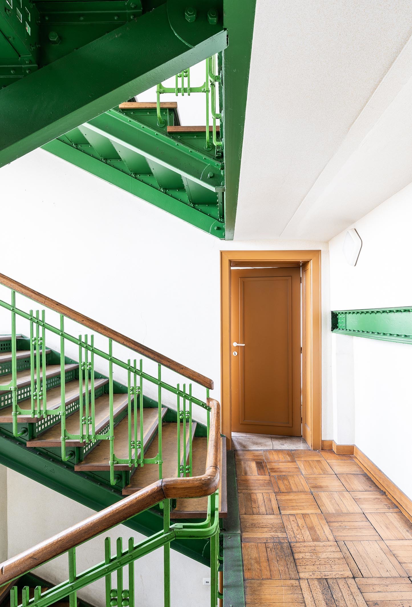 LOW LUCID HEEM Halenstraat brandweer 24