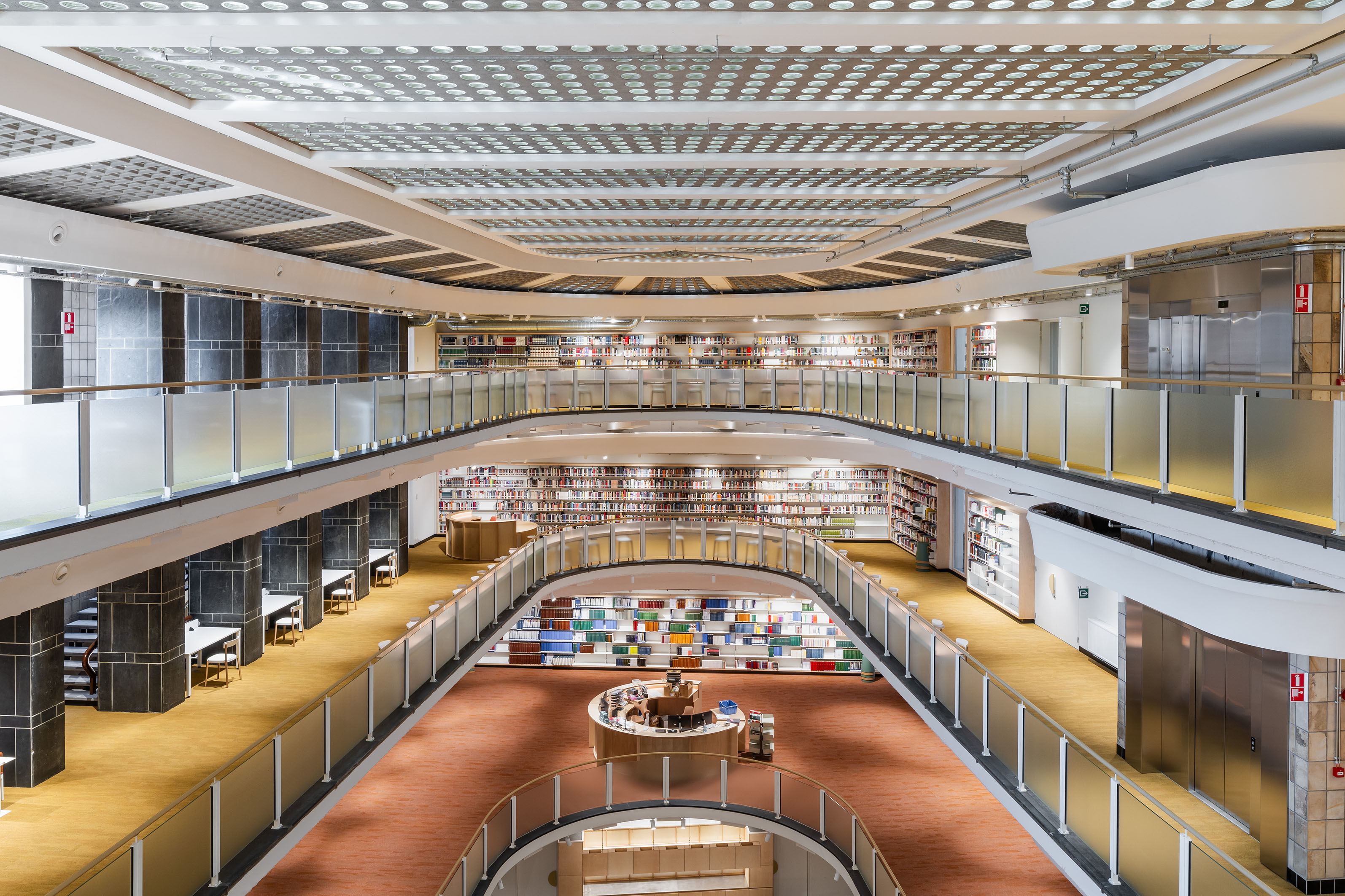 LOW LUCID B architecten KUL Jezusstraat B 036