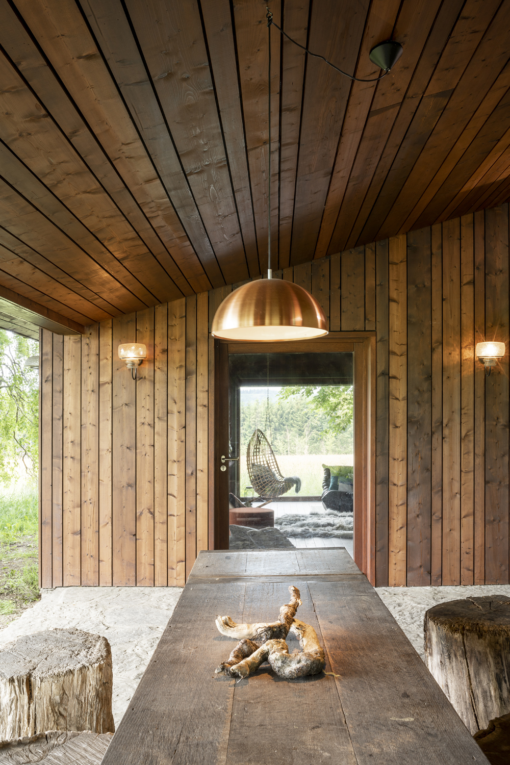 R copyright Ilse Liekens 09