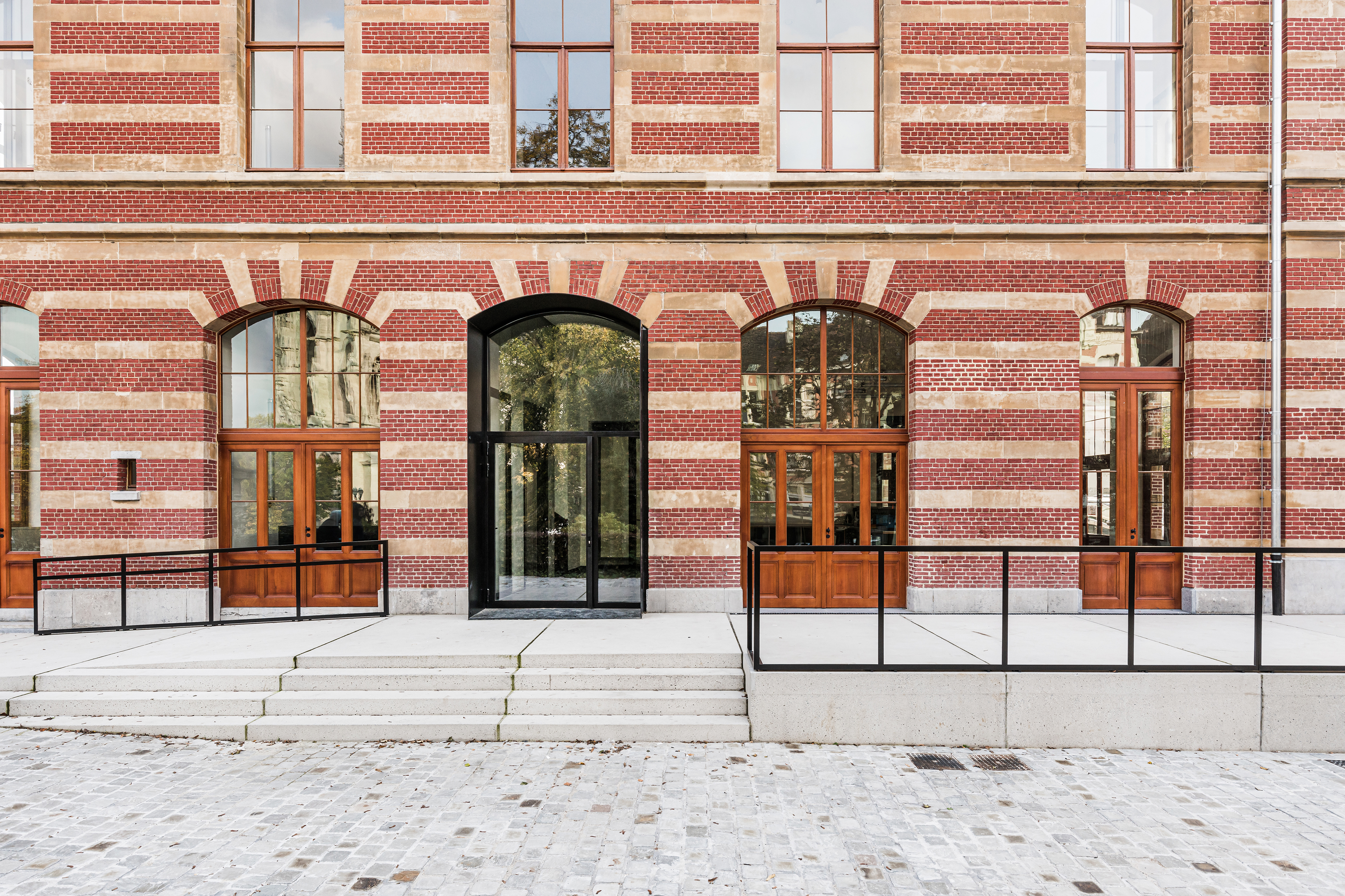 Station Laken copyright b architecten 01