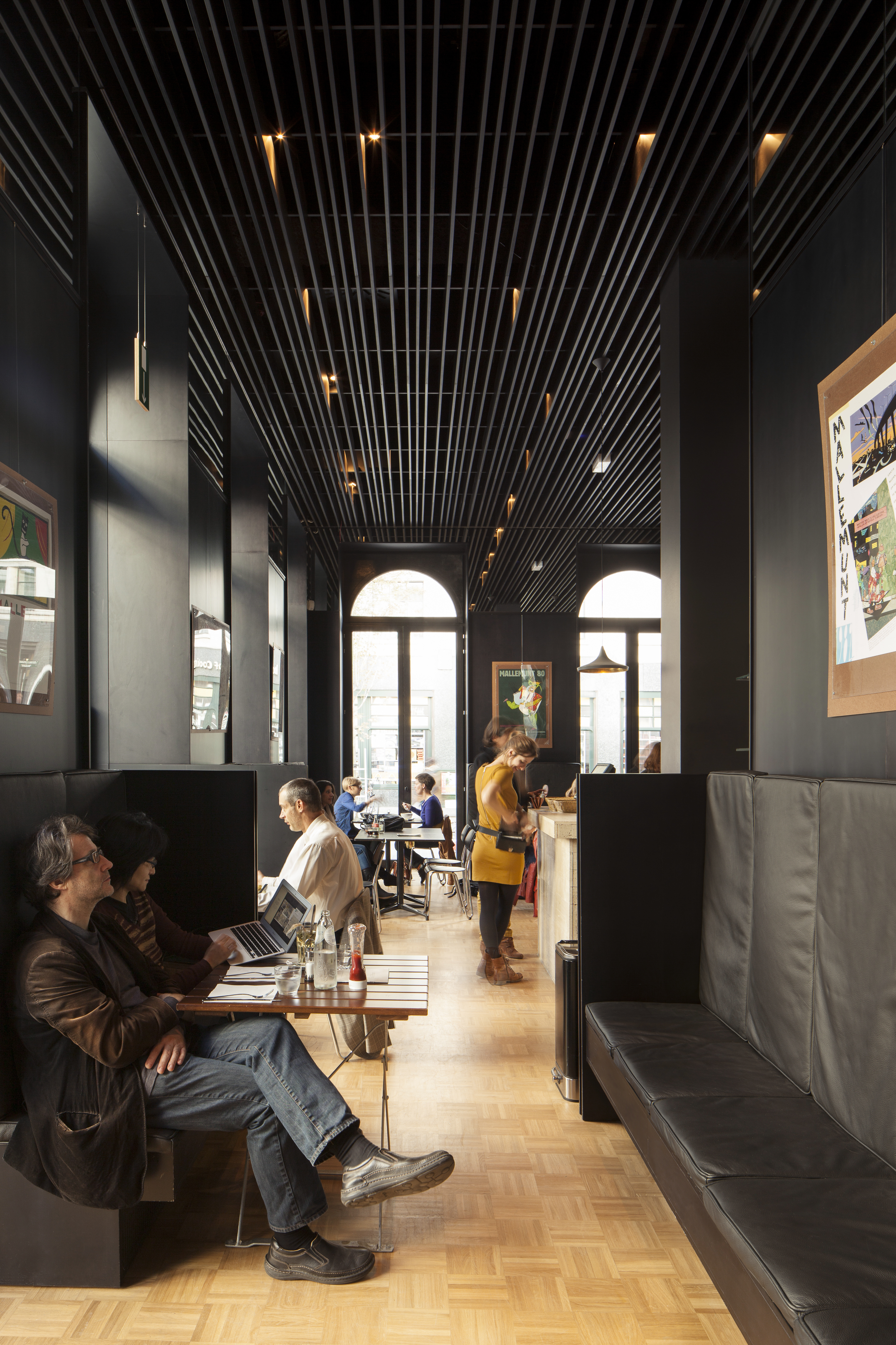 Muntpunt brasserie HR 02